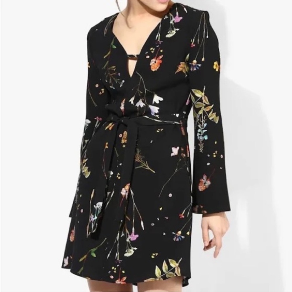 Topshop Floral Long Sleeve Mini Dress Size 6